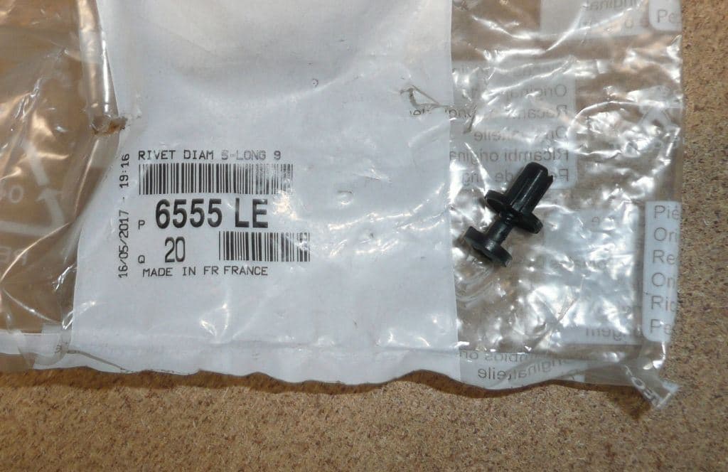 Klämma/clips - Hus Spegel C BERLINGO II från Autofrance