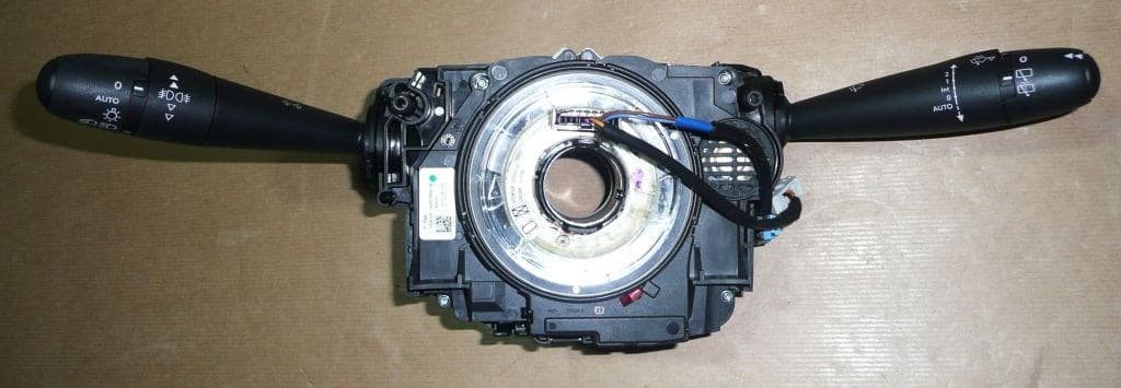 Kombinationsbrytare - Citroën C3/Ds3 från Autofrance - bild 2