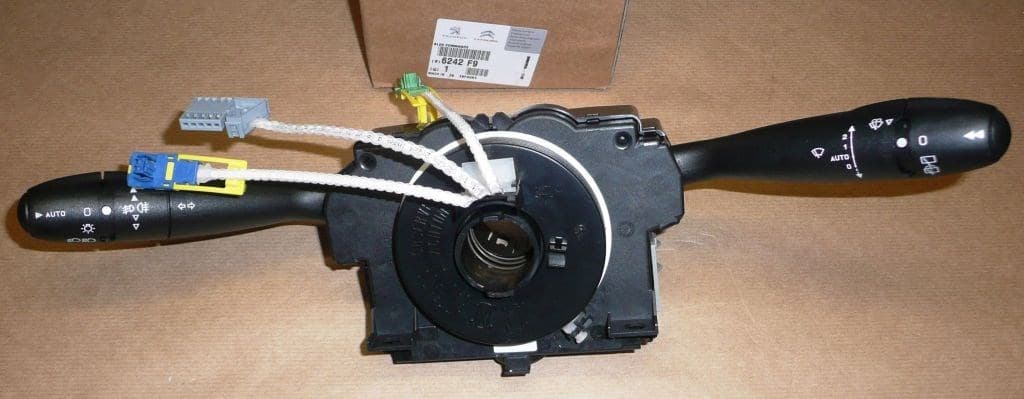 Kombinationsbrytare - Citroën C5 P 206/307 från Autofrance