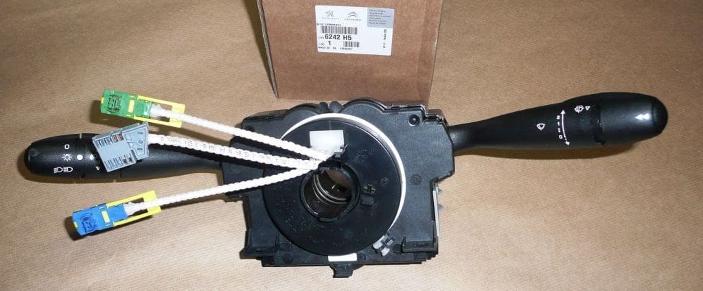 Kombinationsbrytare - Peugeot 206/307/Partner från Autofrance