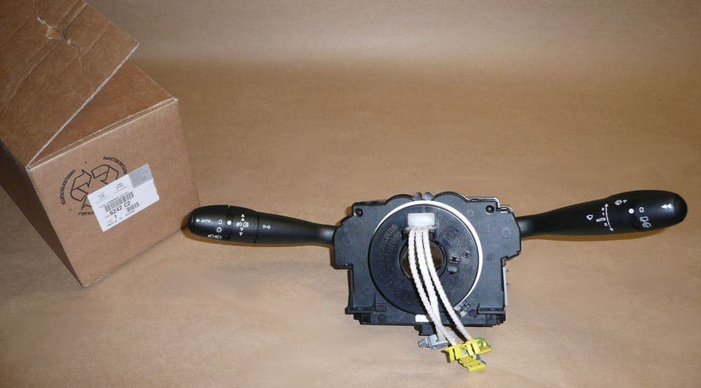 Kombinationsbrytare - Peugeot 206/Partner från Autofrance