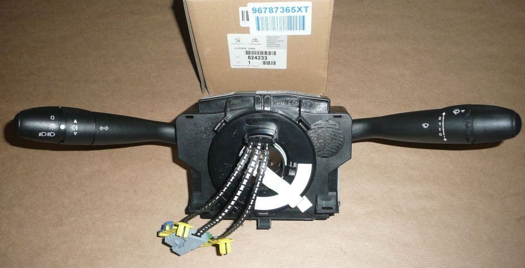 Kombinationsbrytare - Peugeot Partner, Citroën Berlin från Autofrance