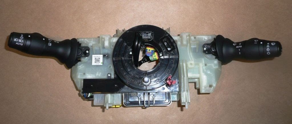 Kombinationsbrytare - Renault Laguna III från Autofrance - bild 2