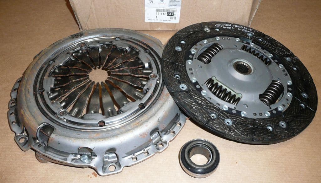 Koppling Sats - Citroën Berlingo III, Peugeot 208 1.6HDI från Autofrance