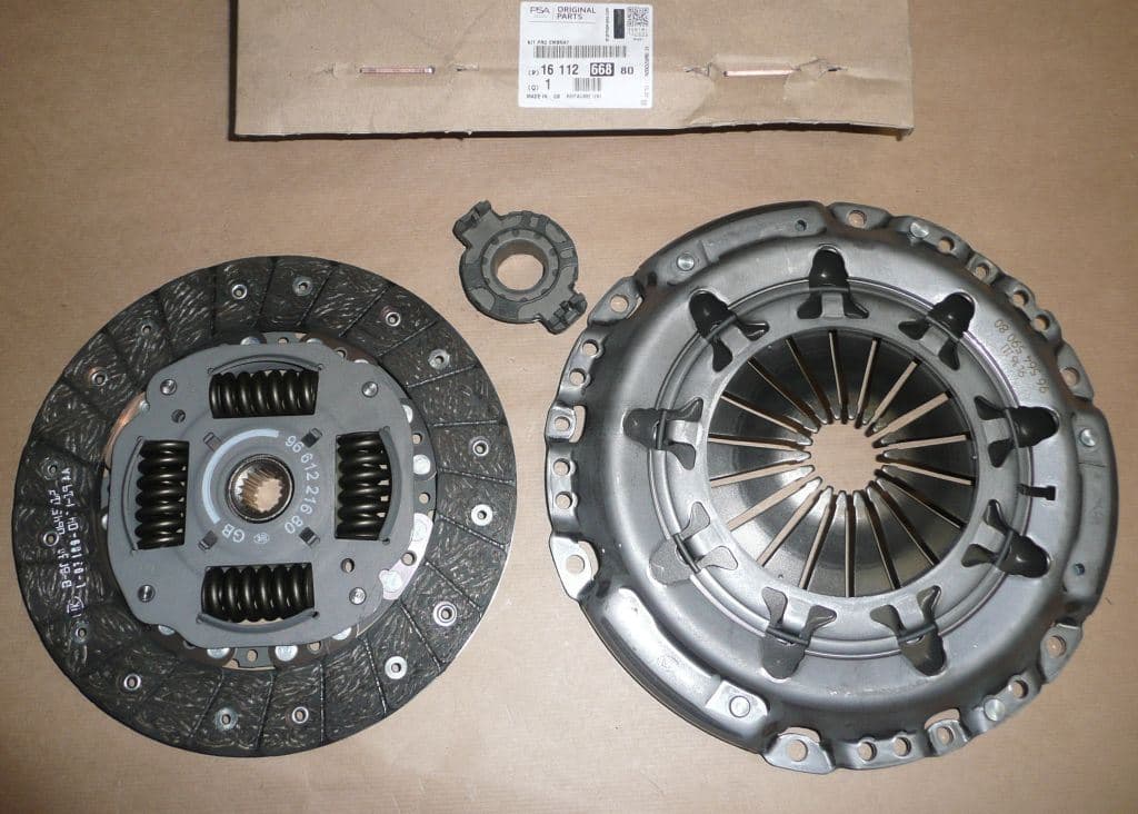 Koppling Sats - Citroën Berlingo, Peugeot 306 2.0HDI 90K från Autofrance