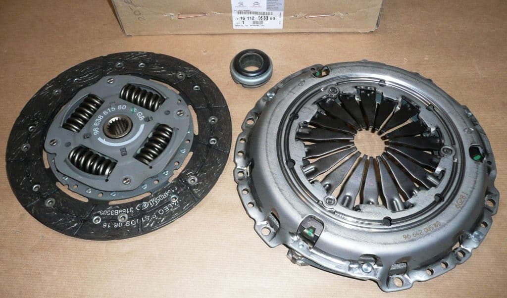 Koppling Sats - Citroën C4, Peugeot 207/308 1.6 16V från Autofrance