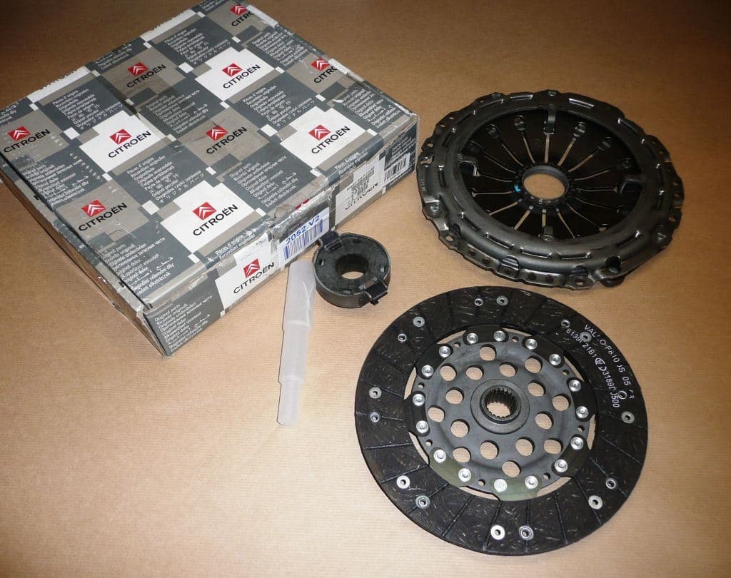 Koppling Sats - Citroën Jumpy/C8, Peugeot Expert 2.0HDI från Autofrance