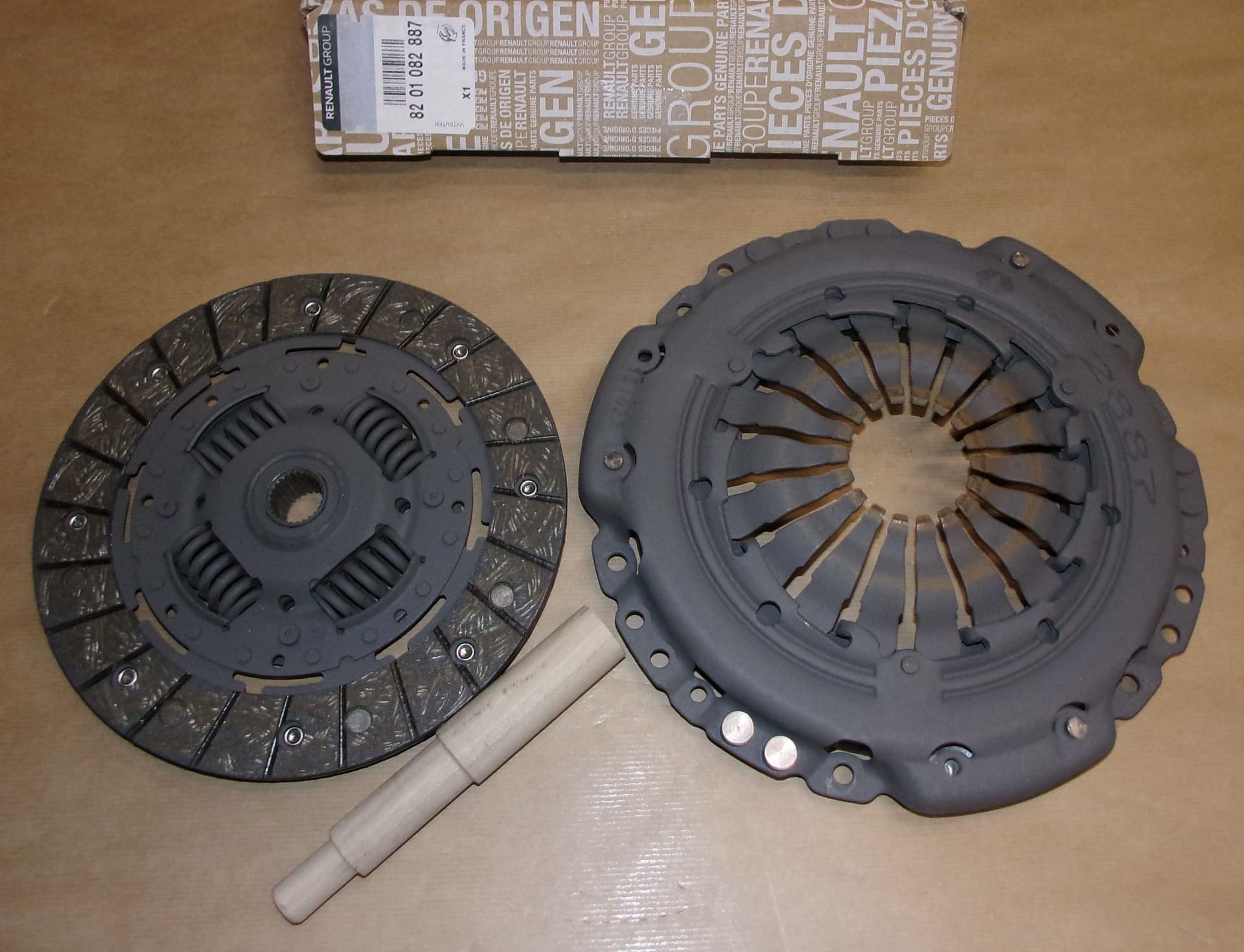 Koppling Sats - Renault Clio II/III/IV/V 1.5DCI från Autofrance