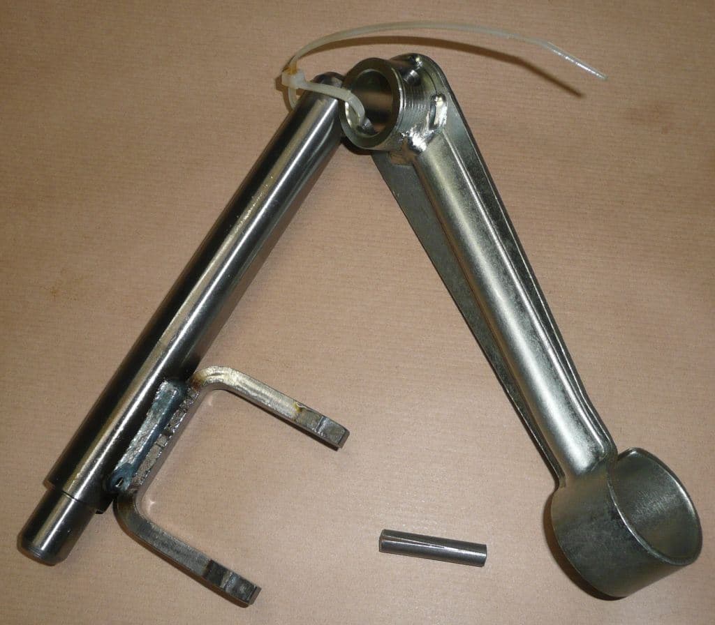 Kopplingsarm - Peugeot 206 1.1/1.4/1.6TU från Autofrance - bild 2