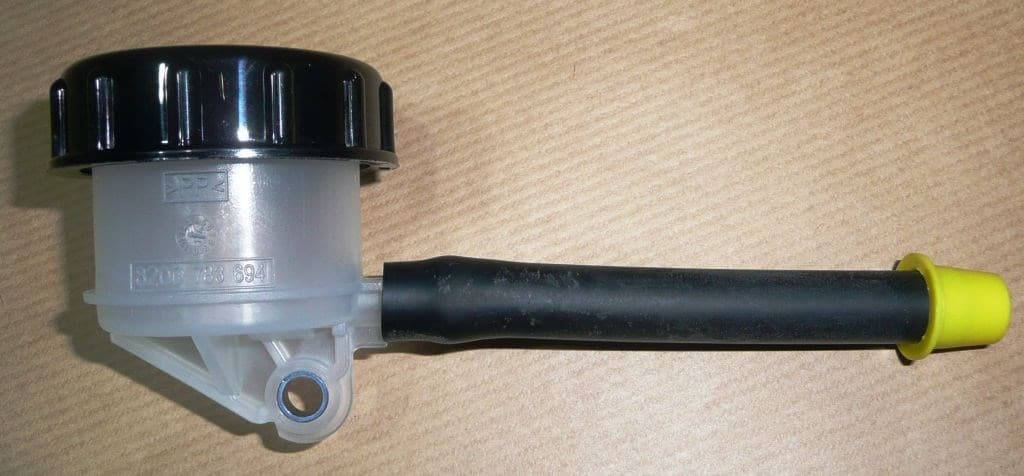 Kopplingspump - Renault Master II 2.5DCI från Autofrance - bild 2