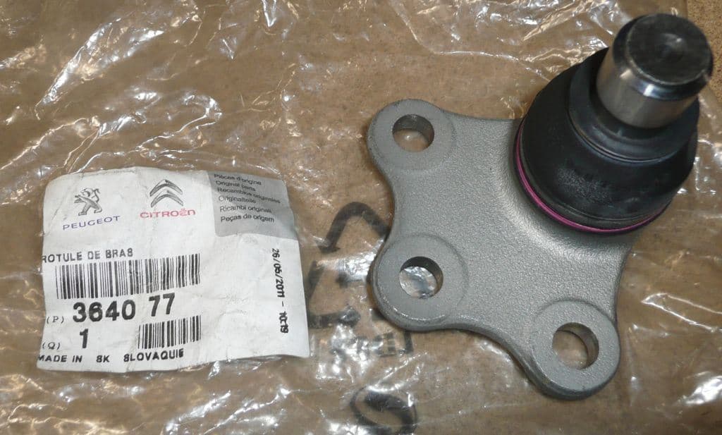 Kulled Bärarm - Citroën C4 Cactus/C-elysee från Autofrance