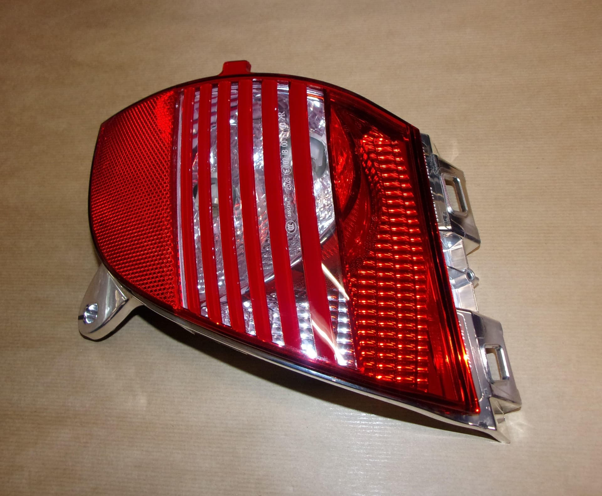 Lampa från Autofrance - bild 2