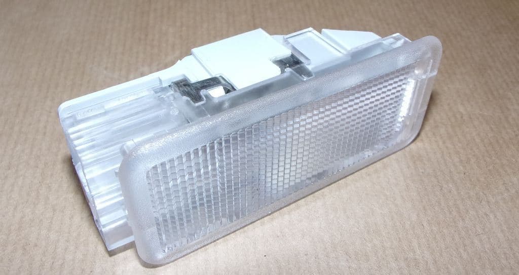 Lampa (liten) - Handskfack C C5 AIRCROSS från Autofrance - bild 2