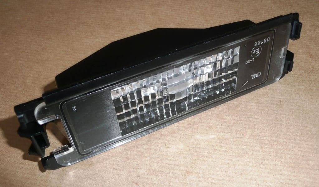 Lampa - Registreringsskylt D LOGAN,SANDERO från Autofrance - bild 2