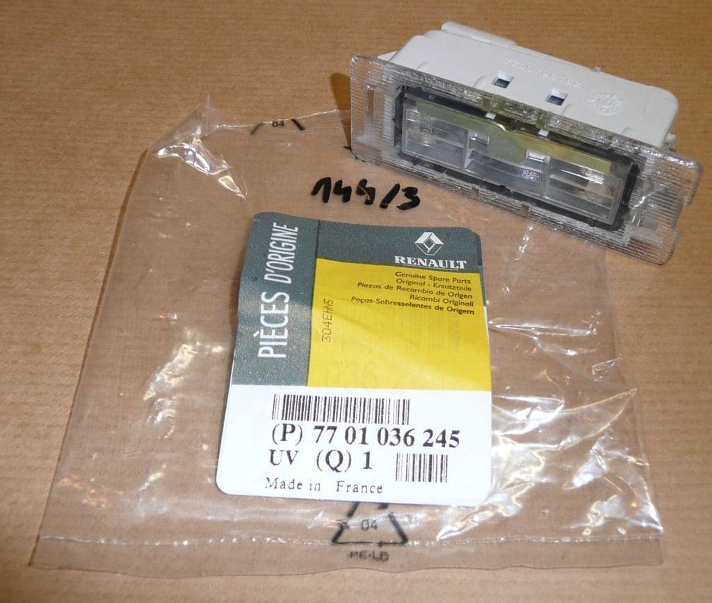 Lampa - TAB REJ R CLIO,LAGUNA II,MASTER II från Autofrance