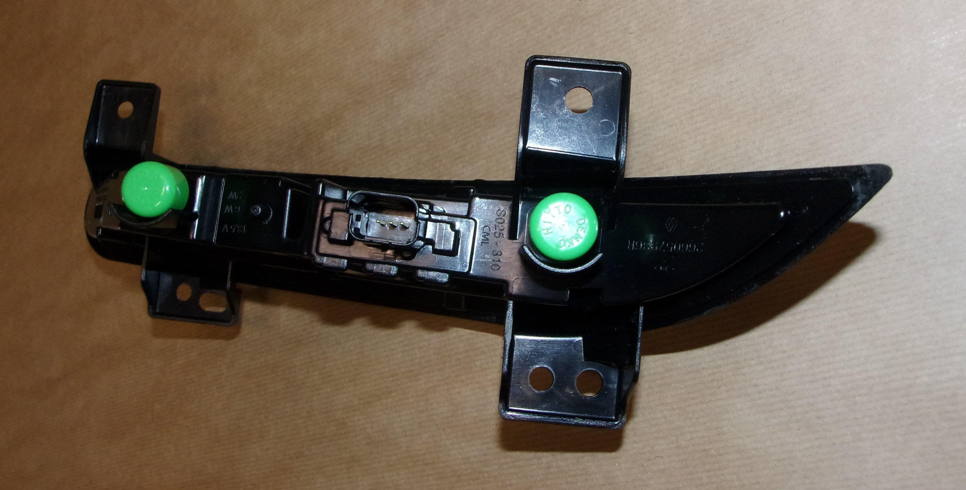 Led-varselljus - Renault Fluence vänster från Autofrance - bild 4