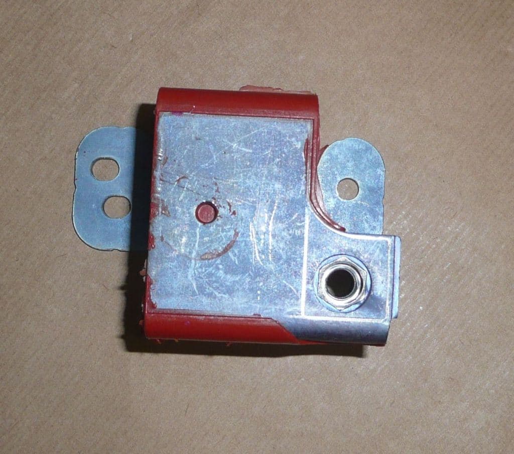 Ljuddämparfäste - Dacia Duster från Autofrance - bild 2