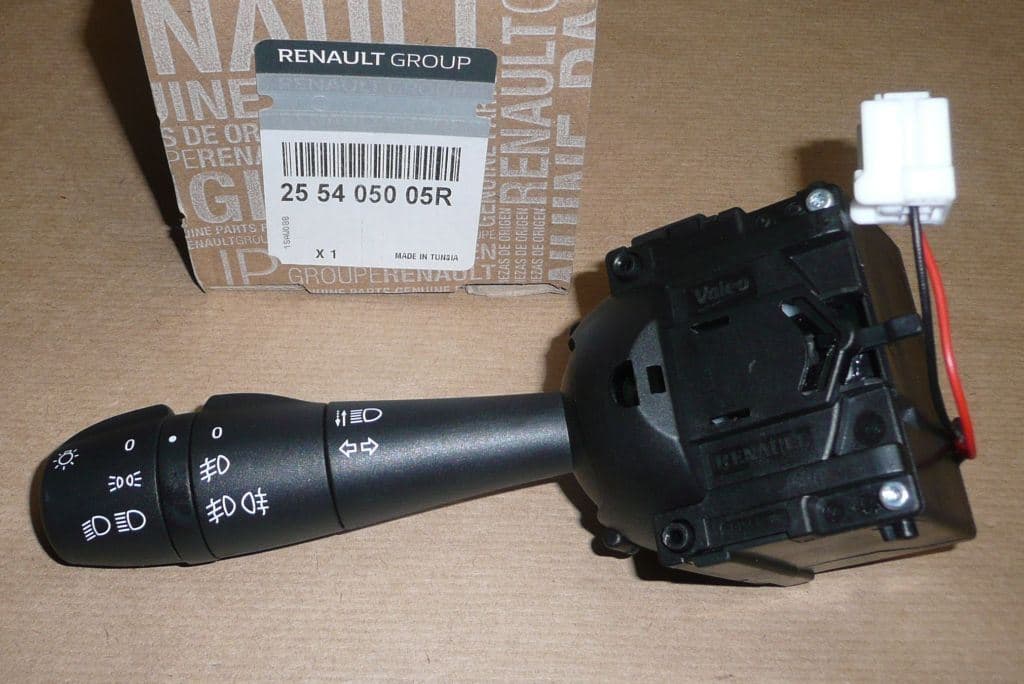 Ljusbrytare - Renault Captur/Trafic III från Autofrance