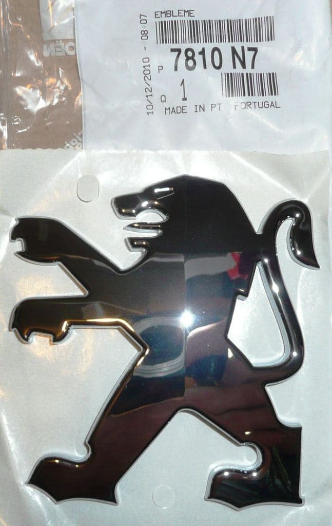 Logo Lew P 107 Emblem - Emblem LEW P 107 Emblem från Autofrance