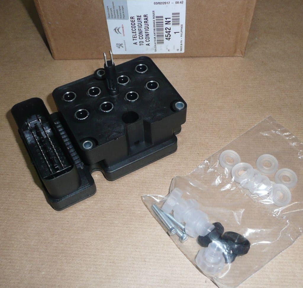 Modul - Styrning Pump ABS C C2,P207 från Autofrance