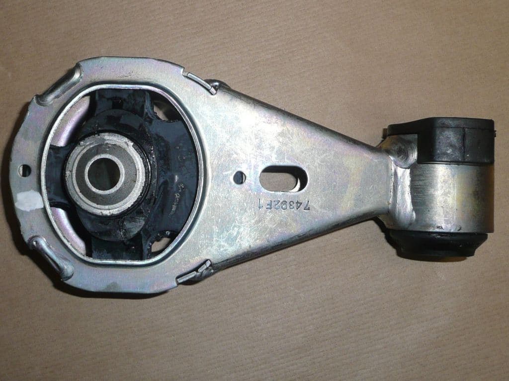 Motorupphängning - Renault Megane III 1.5DCI från Autofrance - bild 4