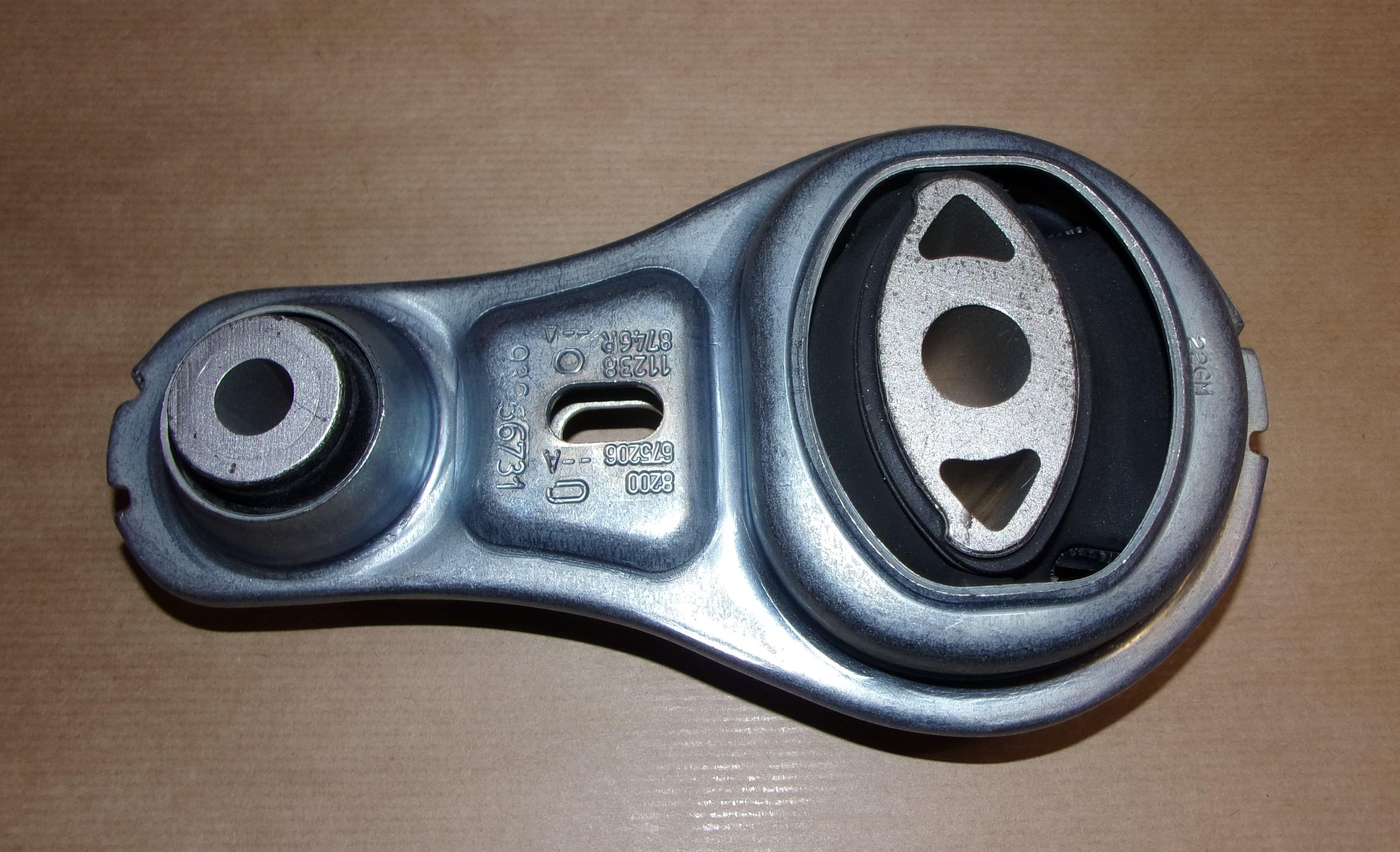 Motorupphängning - Renault Trafic II 2.5D, Bak från Autofrance - bild 2
