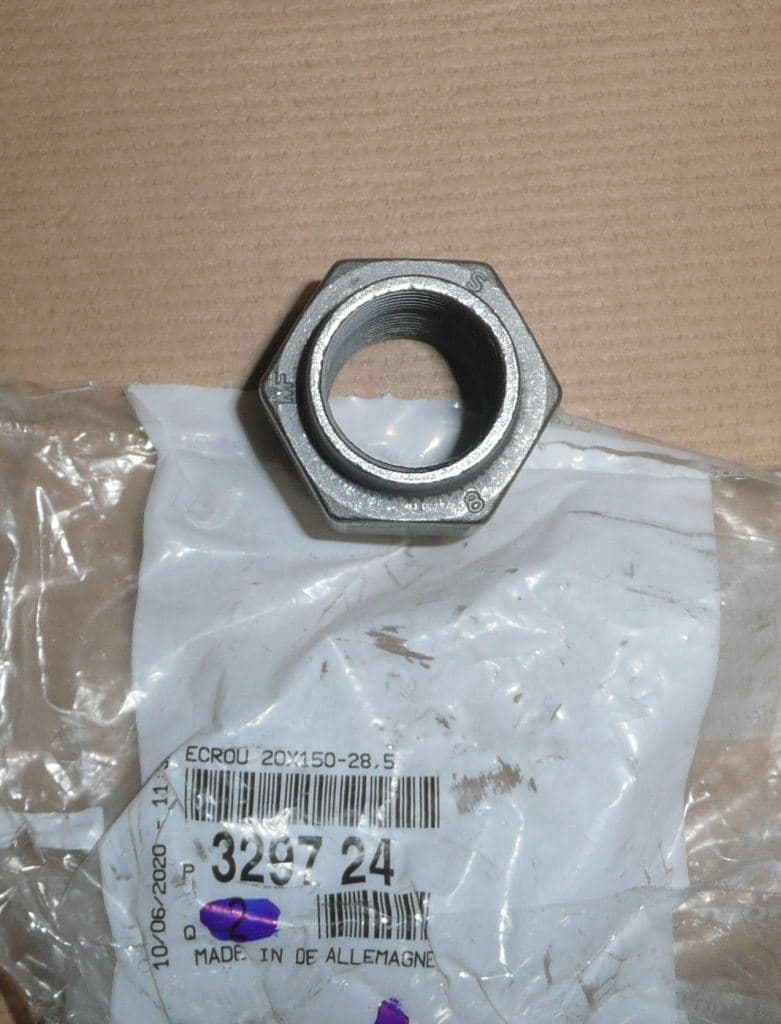 Mutter Drivaxel - Peugeot 106 C Ax 20X1.5 K30