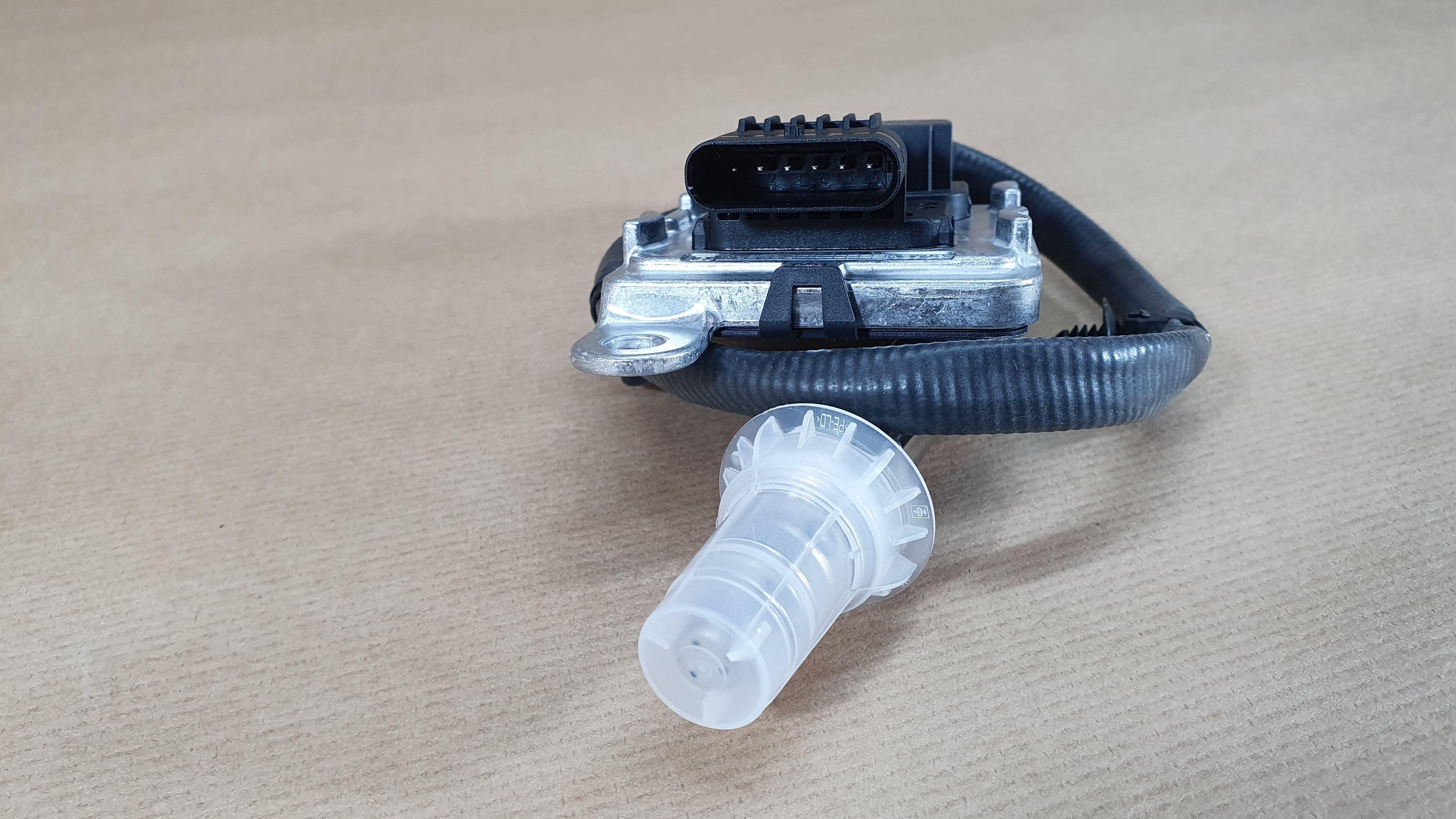 Nox-givare - Opel Insignia B 2.0CDTI från Autofrance - bild 3