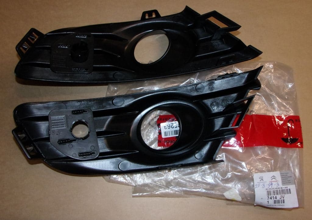 Plugg - HALOGENU C C4 från Autofrance