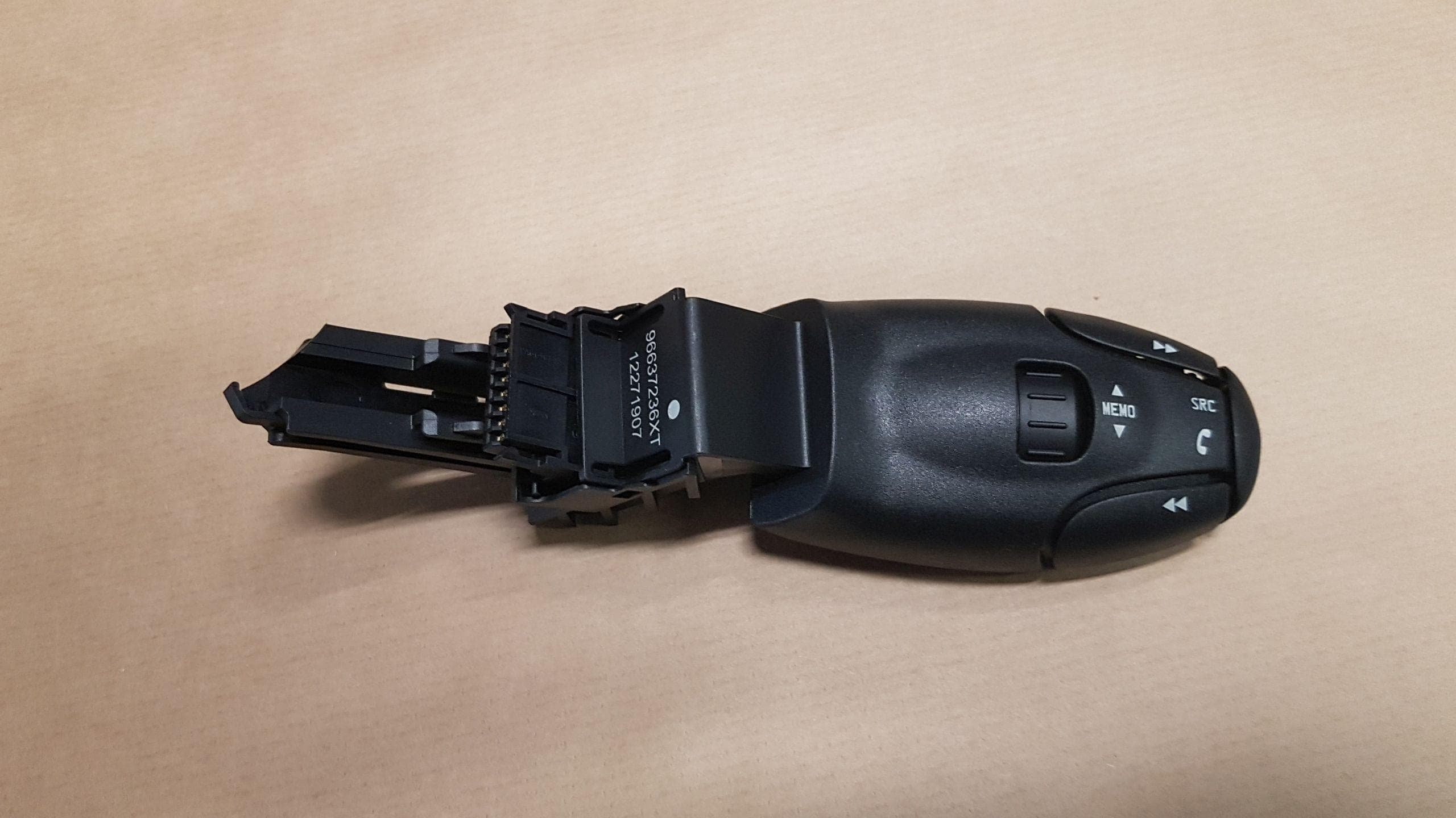 Radiobrytare - Peugeot 206/308 från Autofrance - bild 3