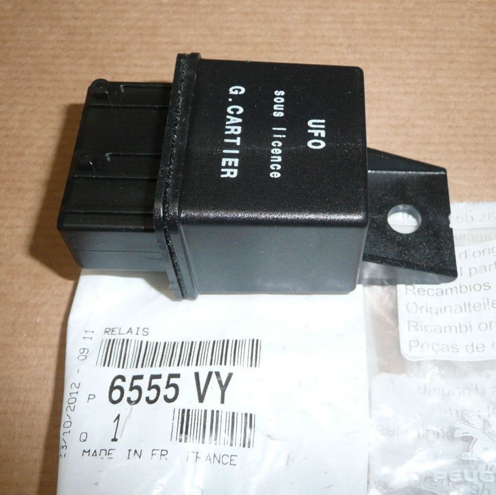 Relä Elektrisk - 30/10AMP från Autofrance