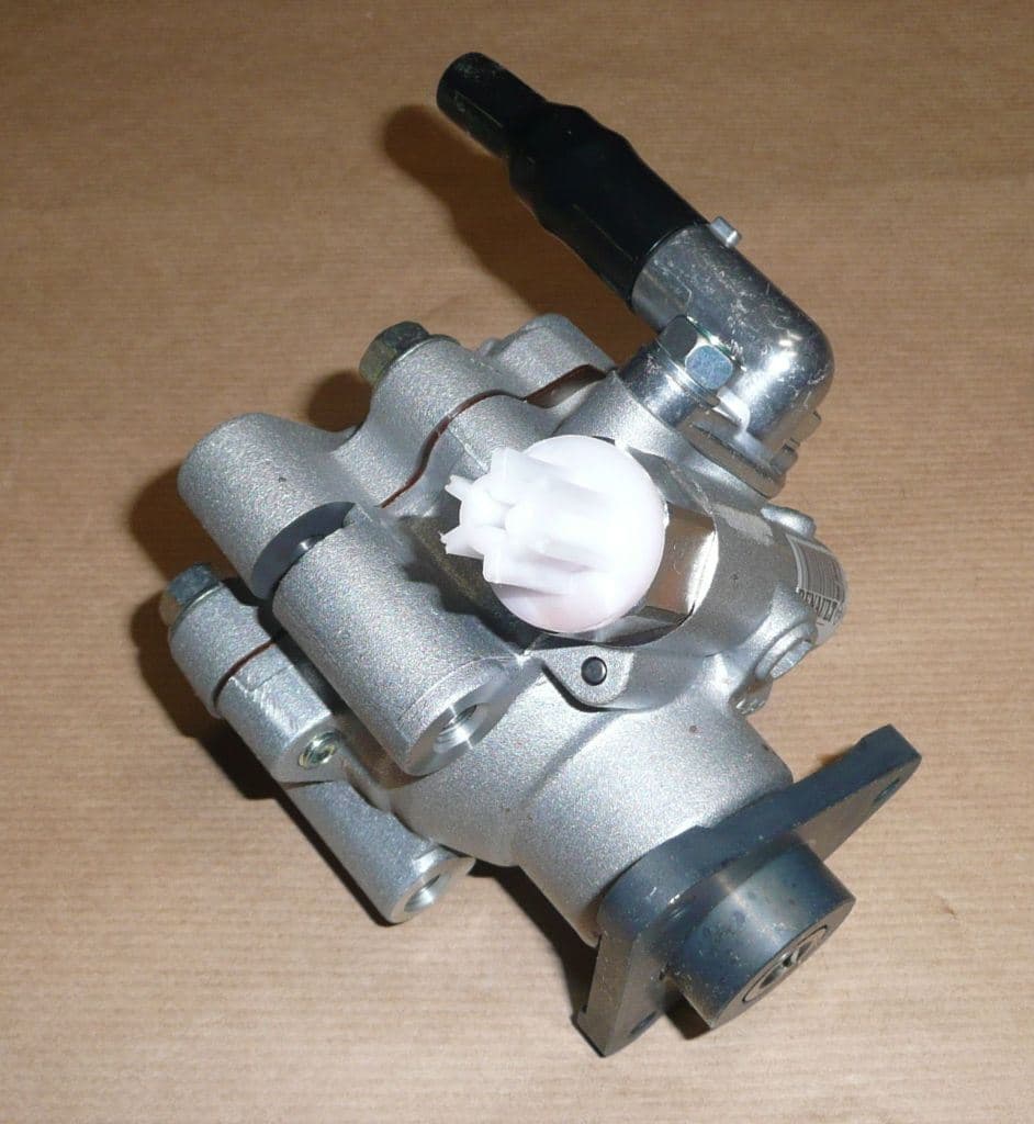 Servostyrningspump - Renault Master III från Autofrance - bild 4