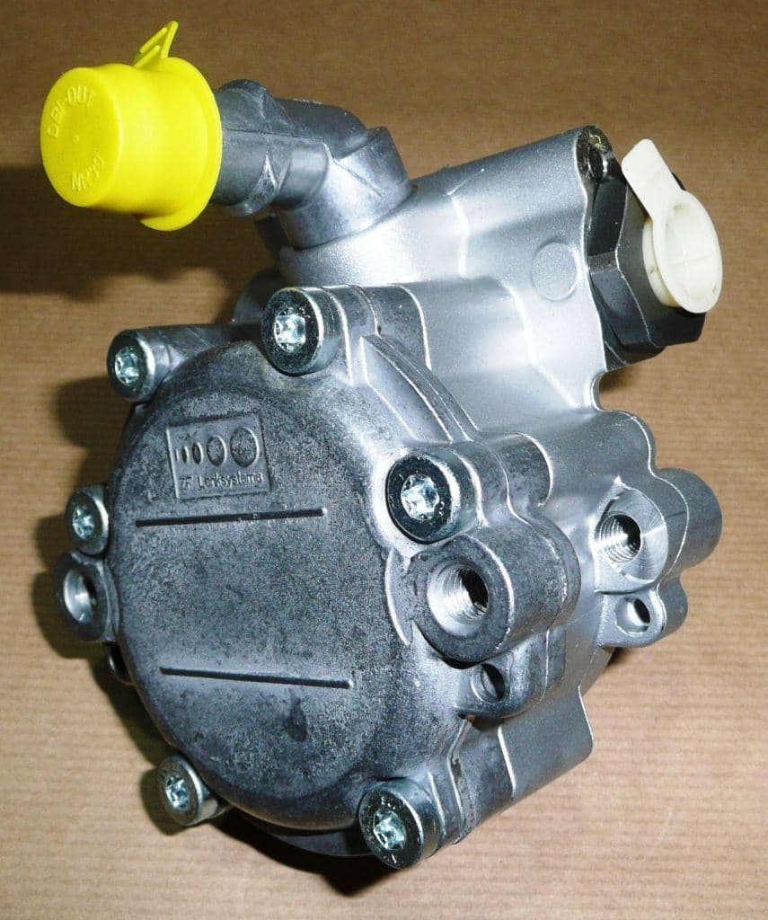 Servostyrningspump - Renault Trafic II 1.9DCI från Autofrance - bild 3
