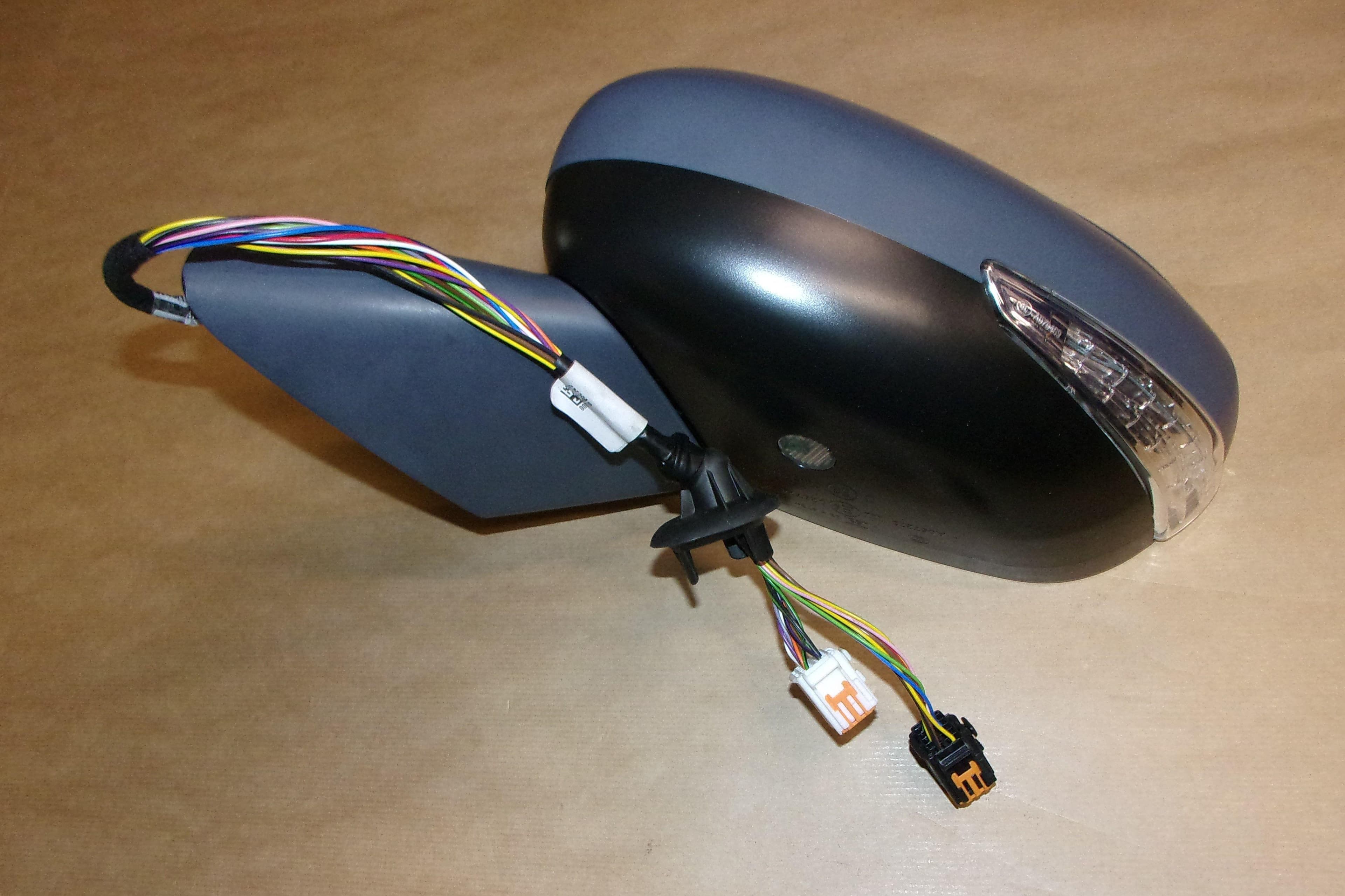 Sidospegel - Citroën C4 Picasso II från Autofrance - bild 3