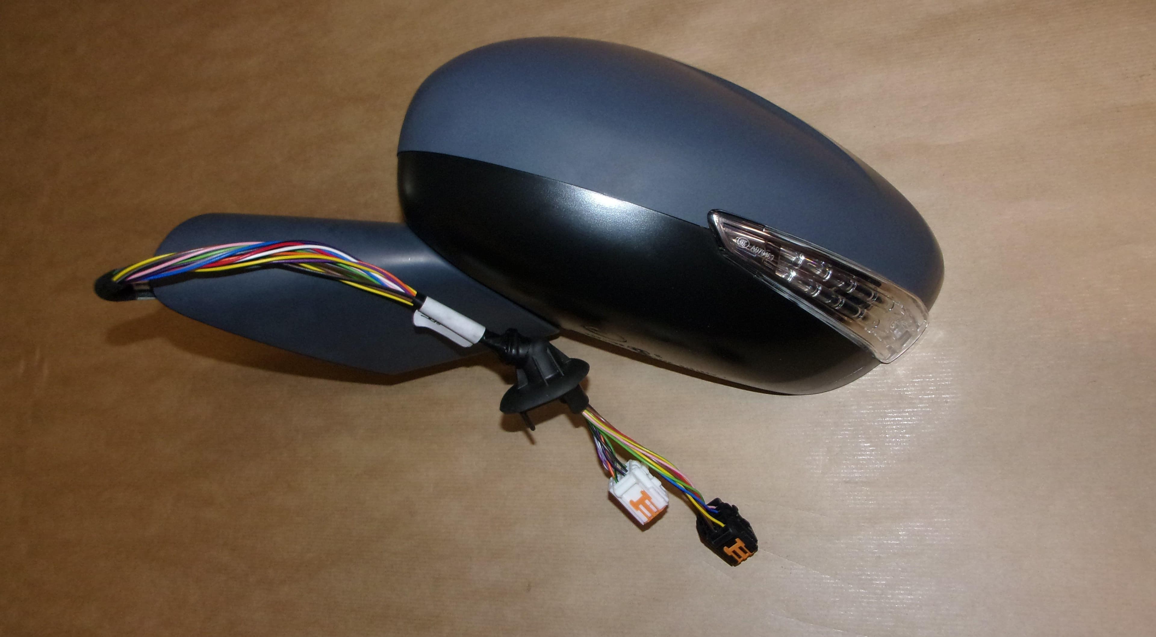 Sidospegel - Citroën C4 Picasso II från Autofrance - bild 4