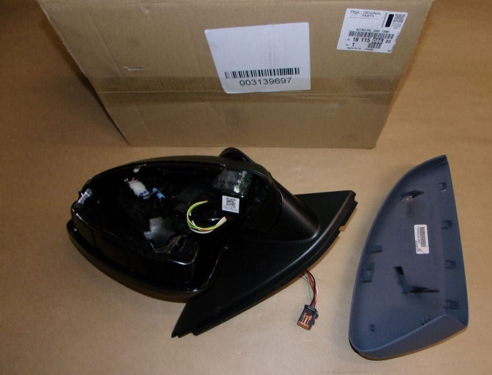 Sidospegel - Peugeot 308 vänster från Autofrance