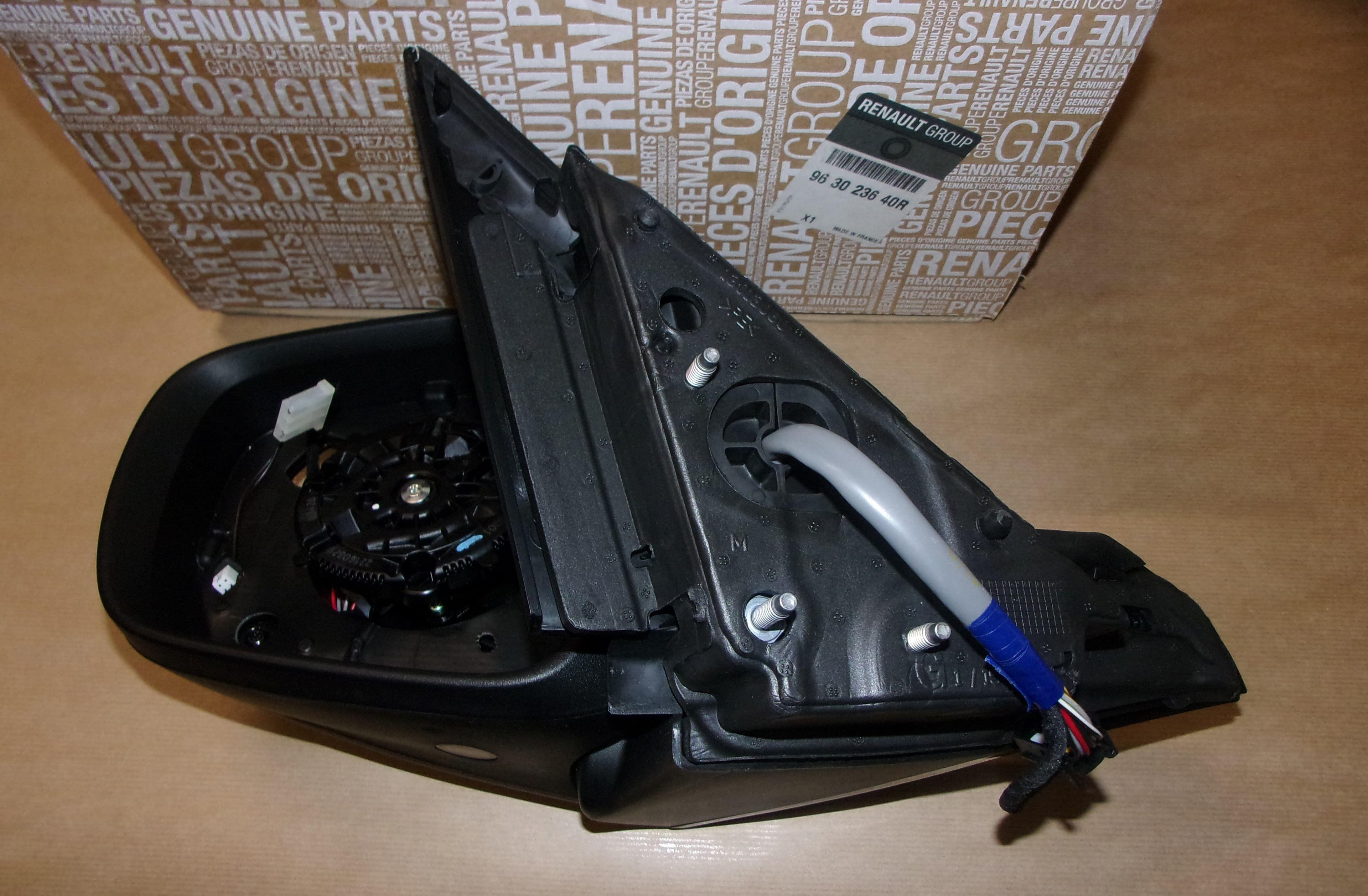 Sidospegel - Renault Scenic IV vänster från Autofrance