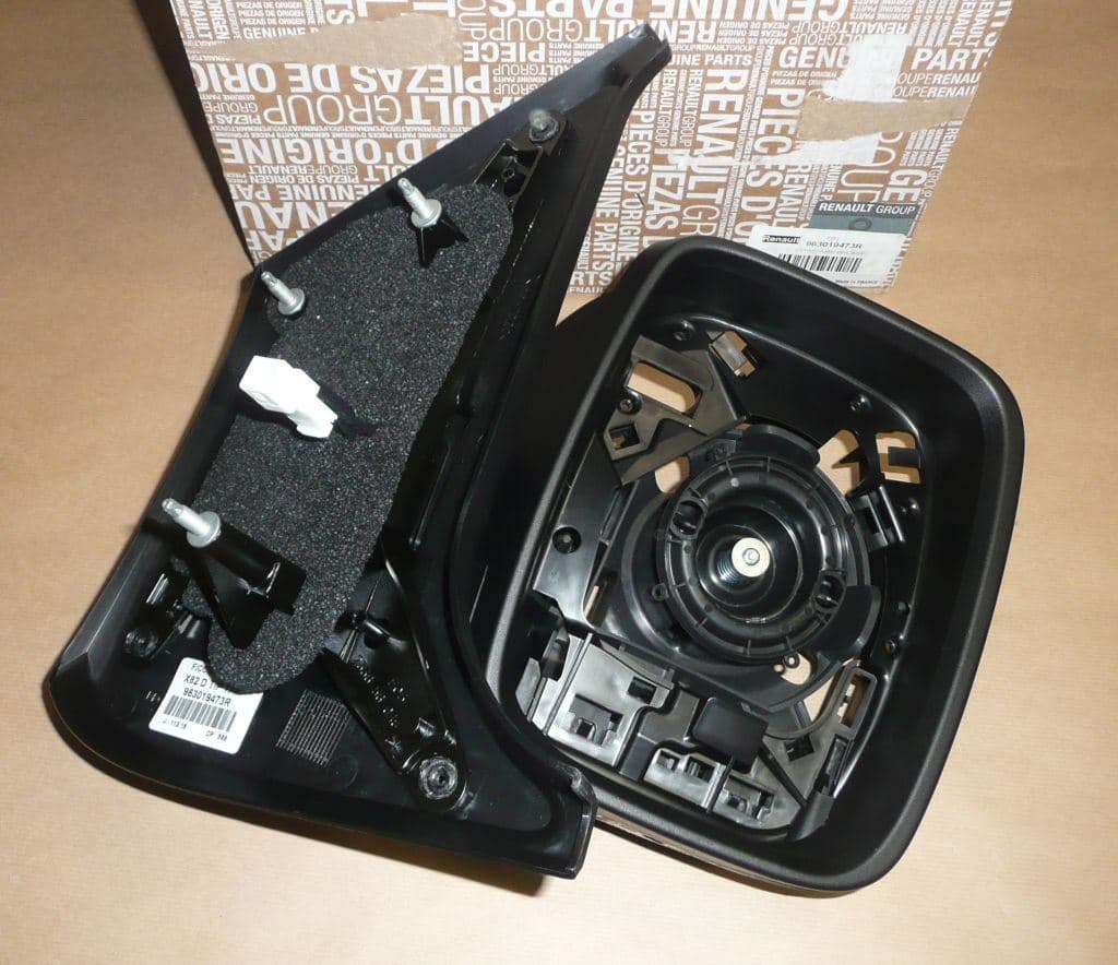 Sidospegel - Renault Trafic III höger från Autofrance