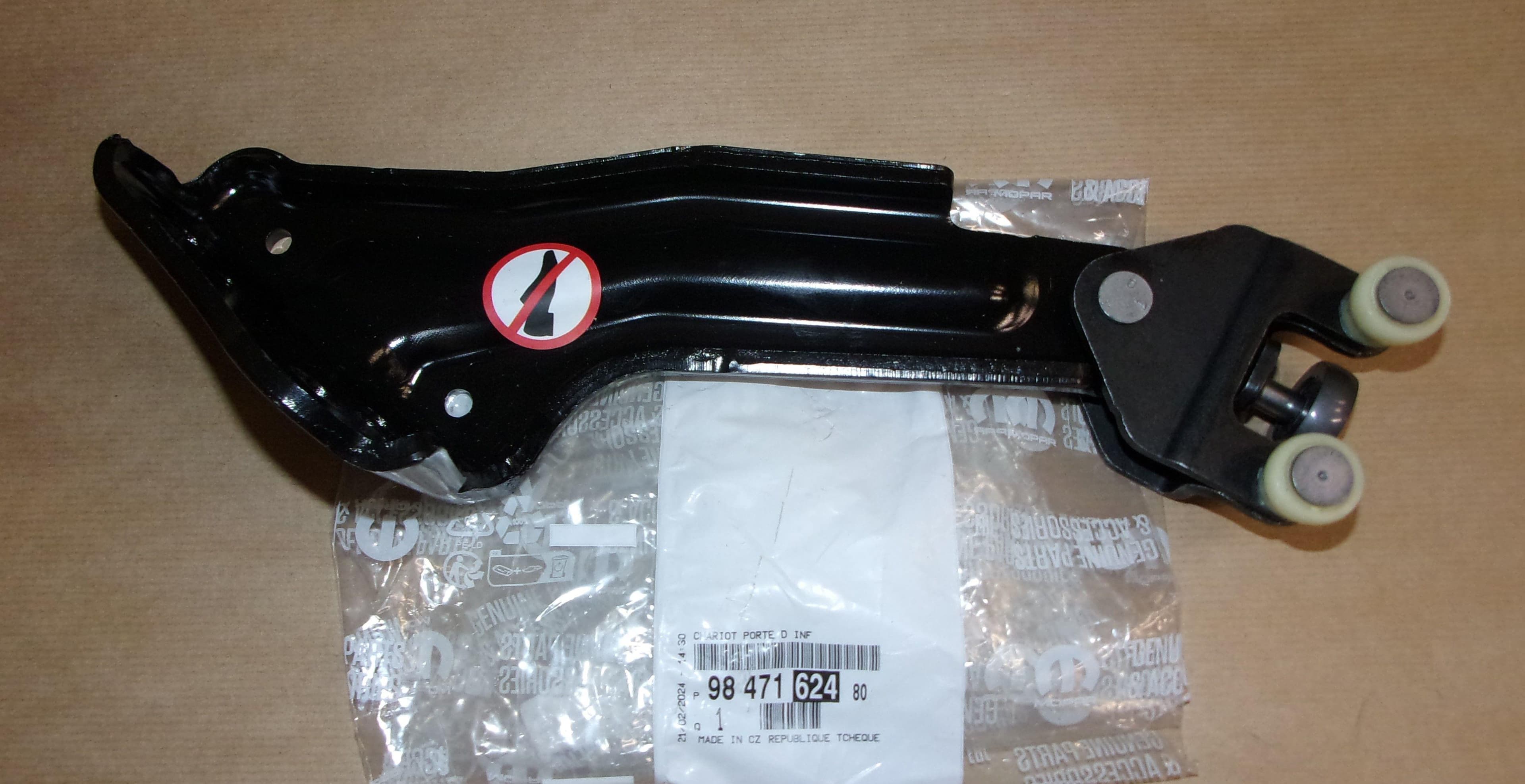 Skjutdörrsrulle Undre - Citroën Jumpy IV från Autofrance