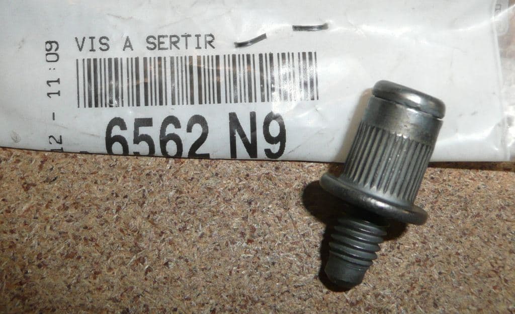 Skruv Stötfångare - A C C4 från Autofrance