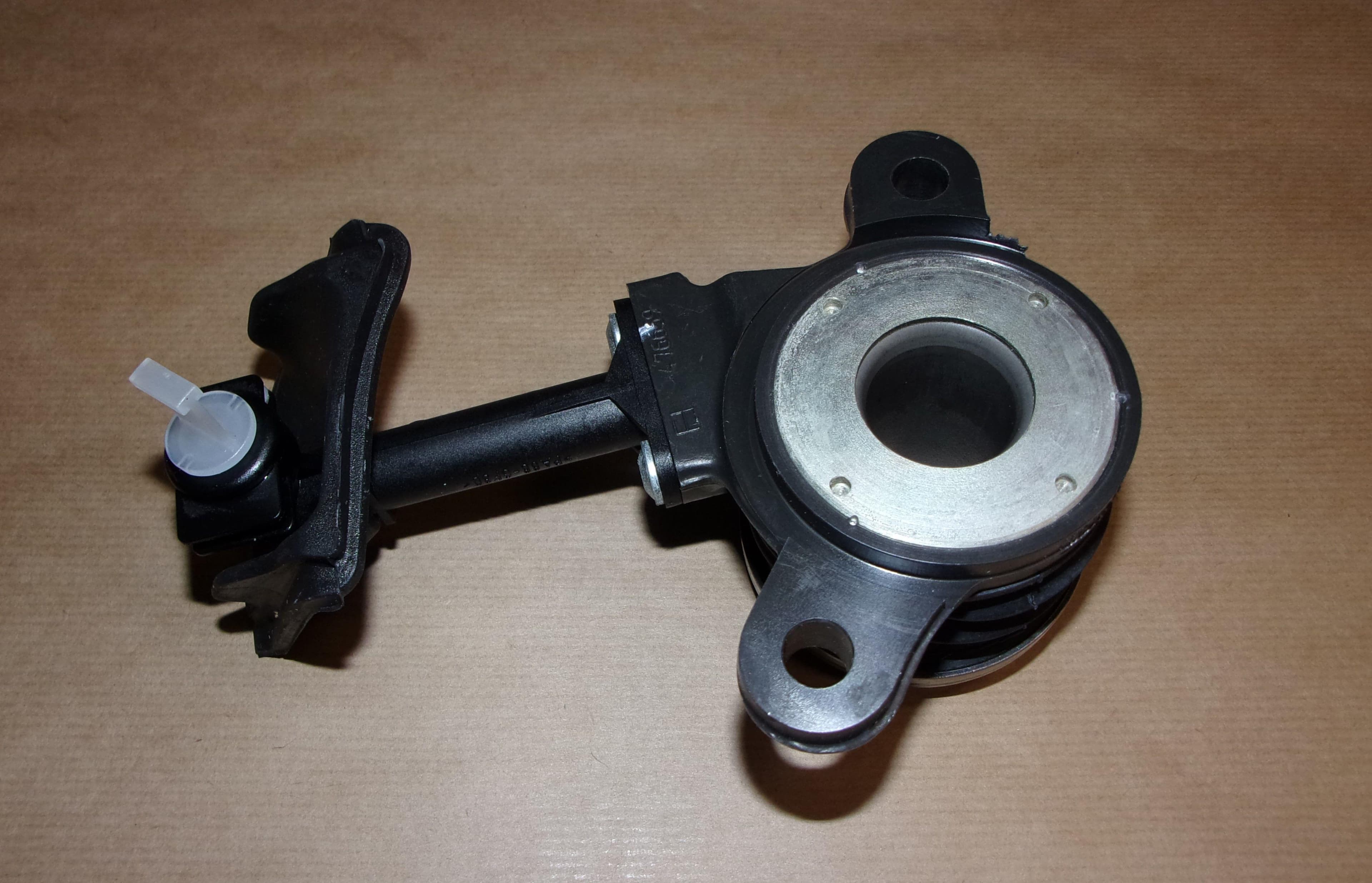 Slavcylinder Koppling - Renault Clio IV 0.9TCE/1.2 16V från Autofrance - bild 2