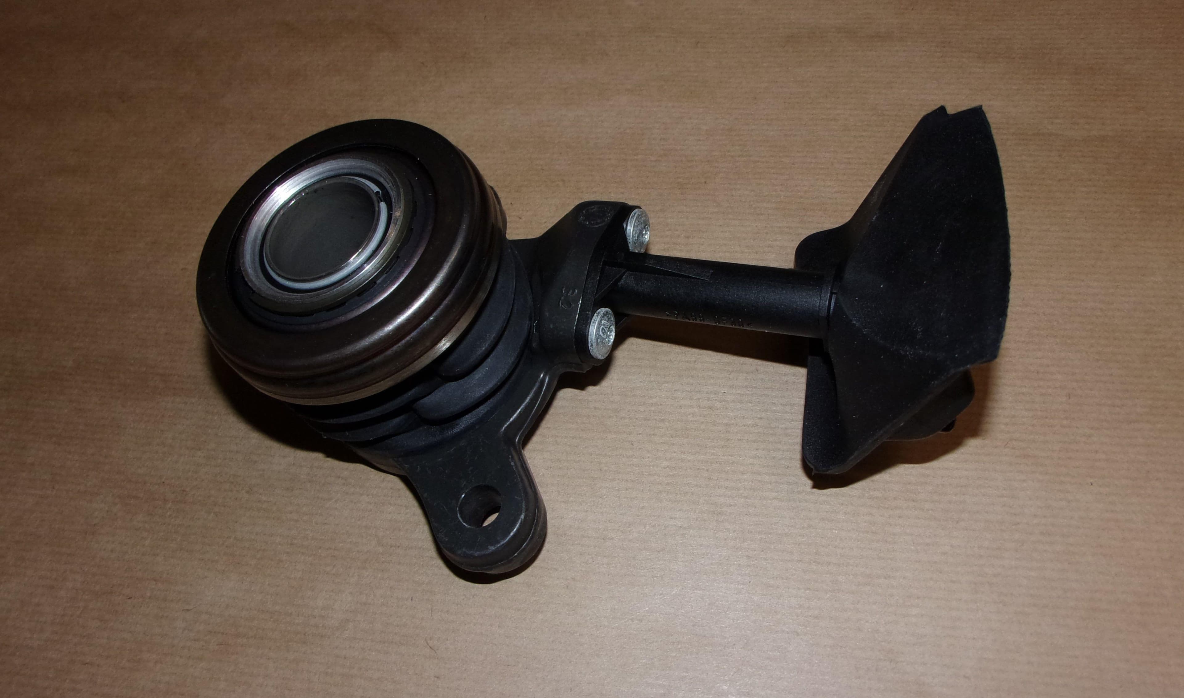 Slavcylinder Koppling - Renault Clio IV 0.9TCE/1.2 16V från Autofrance - bild 3