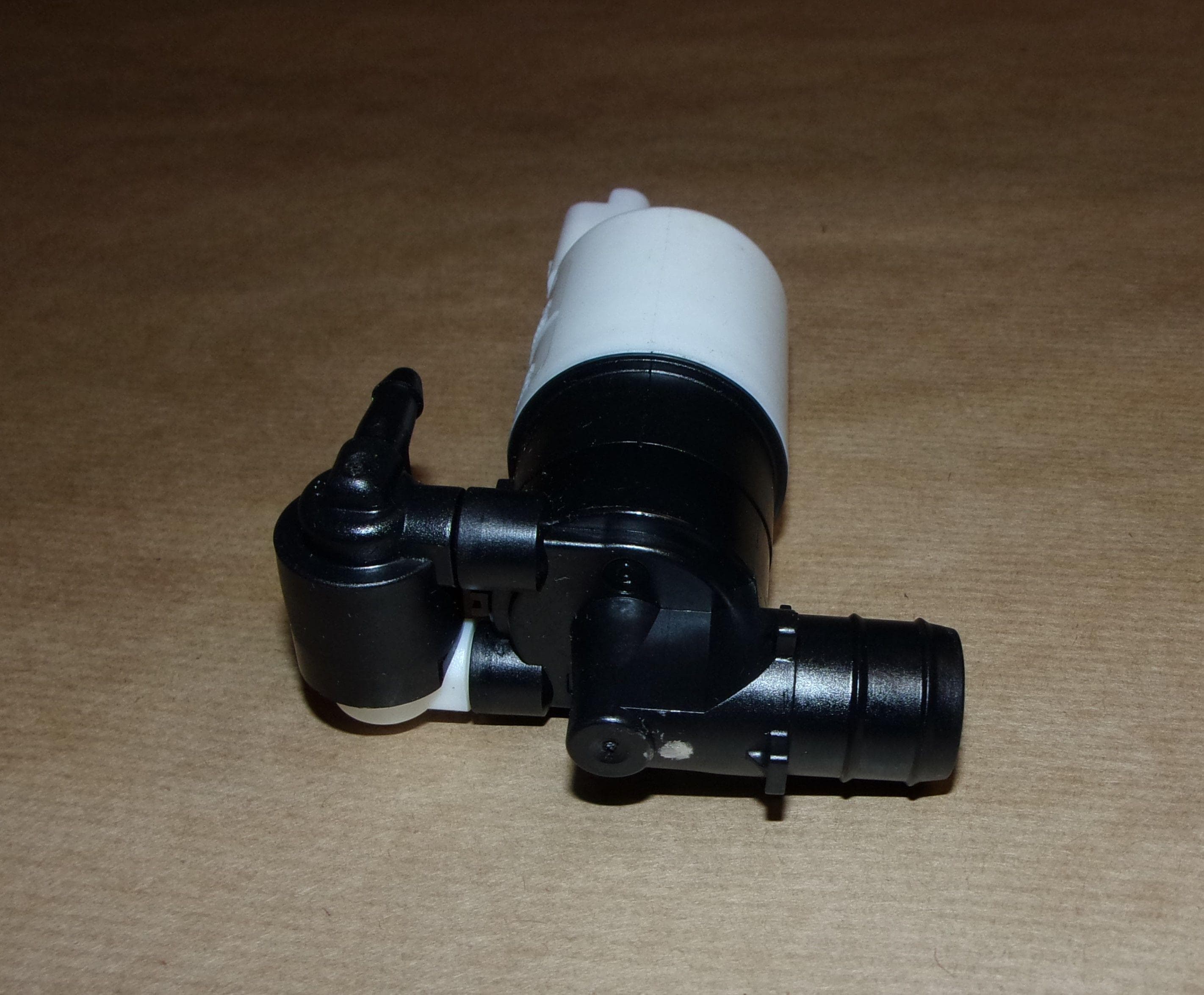 Spolarpump - Renault Twingo II från Autofrance - bild 3