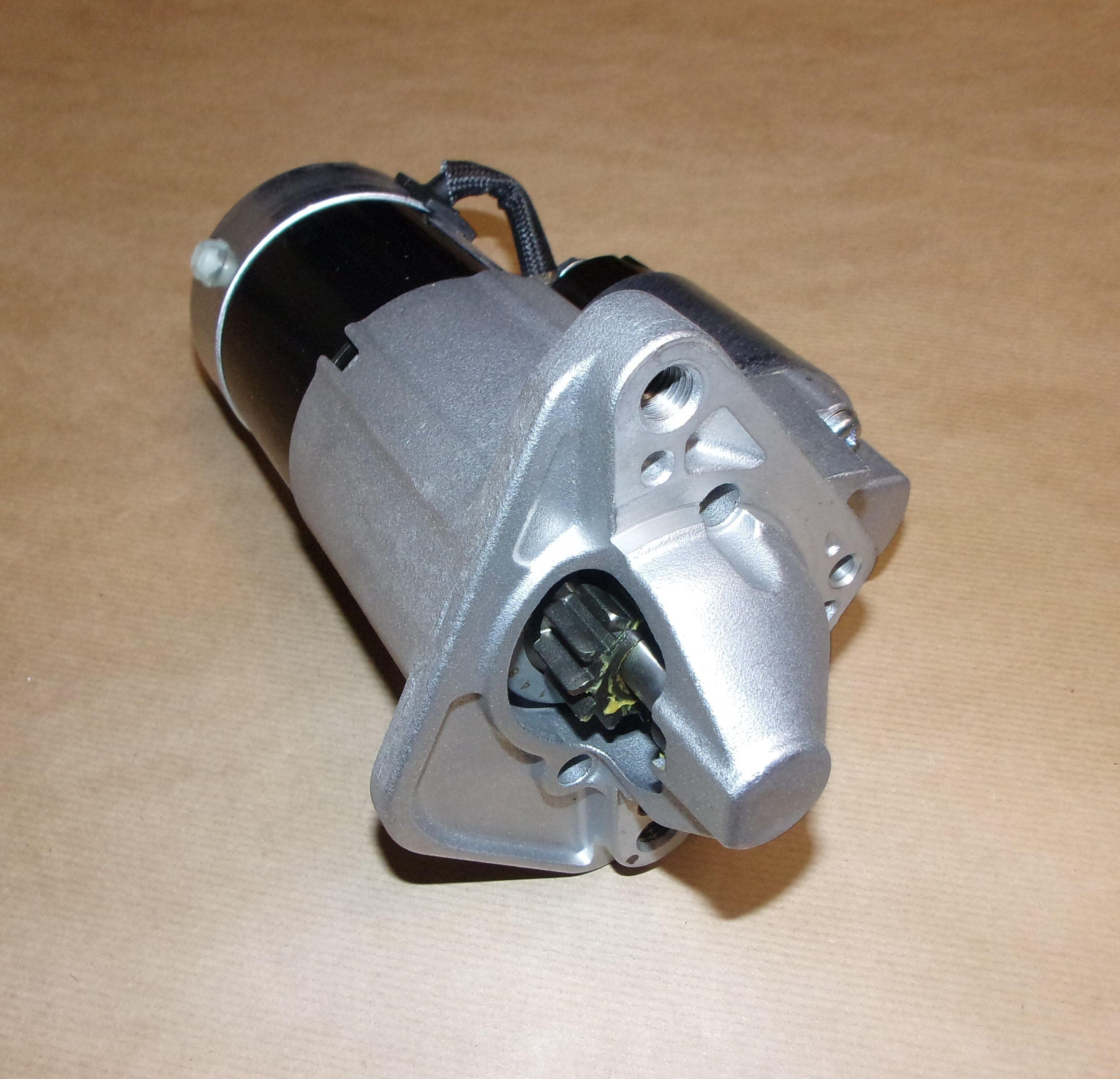 Startmotor - Renault Clio IV 1.5DCI från Autofrance - bild 3