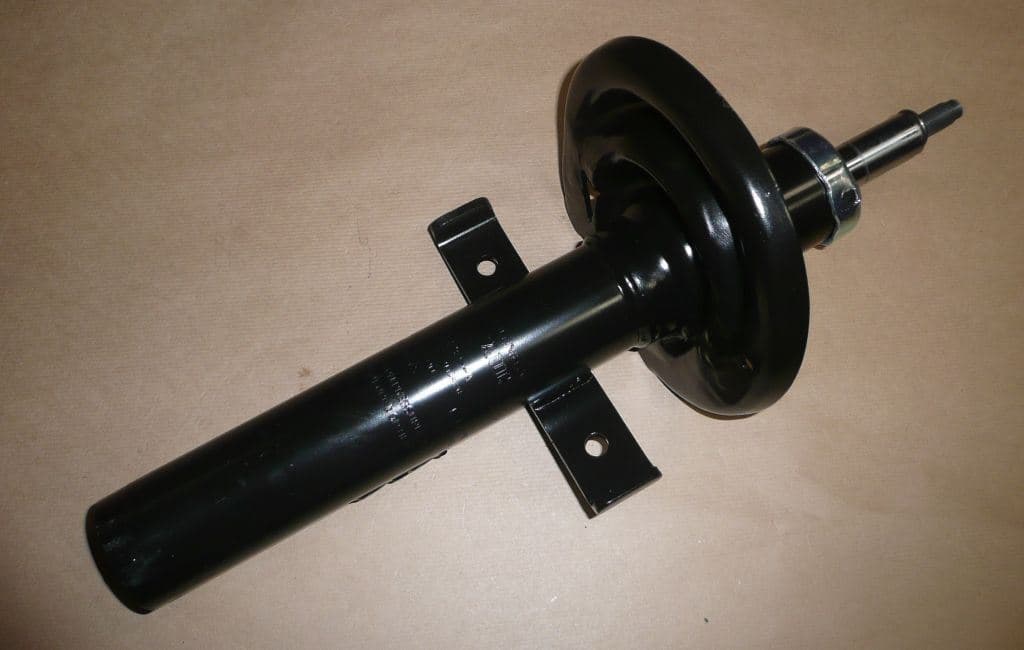 Stötdämpare - Renault Clio IV Rs 1.2TCE/1.5DCI, Fram från Autofrance - bild 2