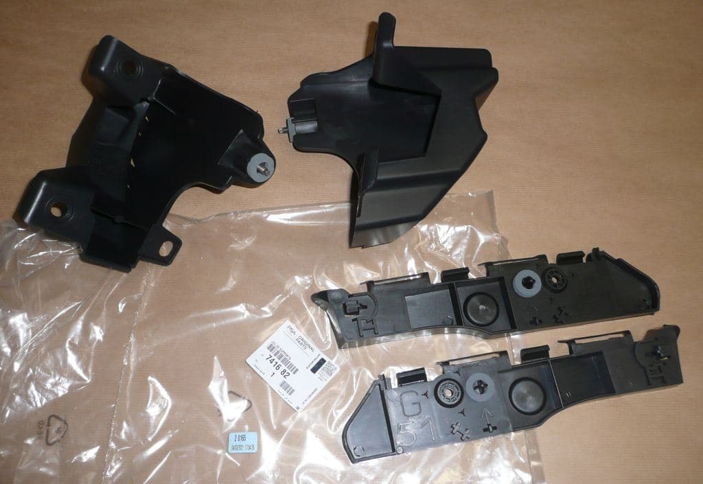 Stötfångarfäste - Citroën C4 bak Kpl från Autofrance