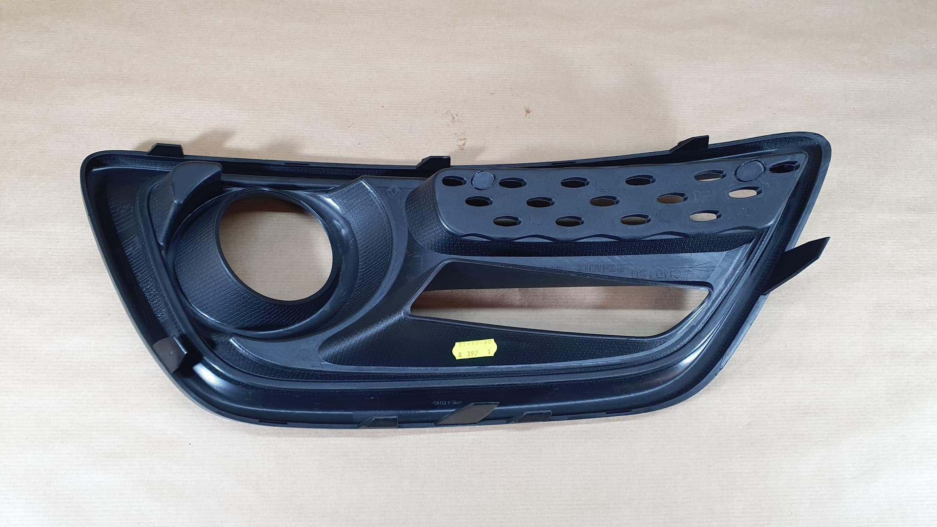 Stötfångargrill - Renault Captur vänster från Autofrance - bild 3