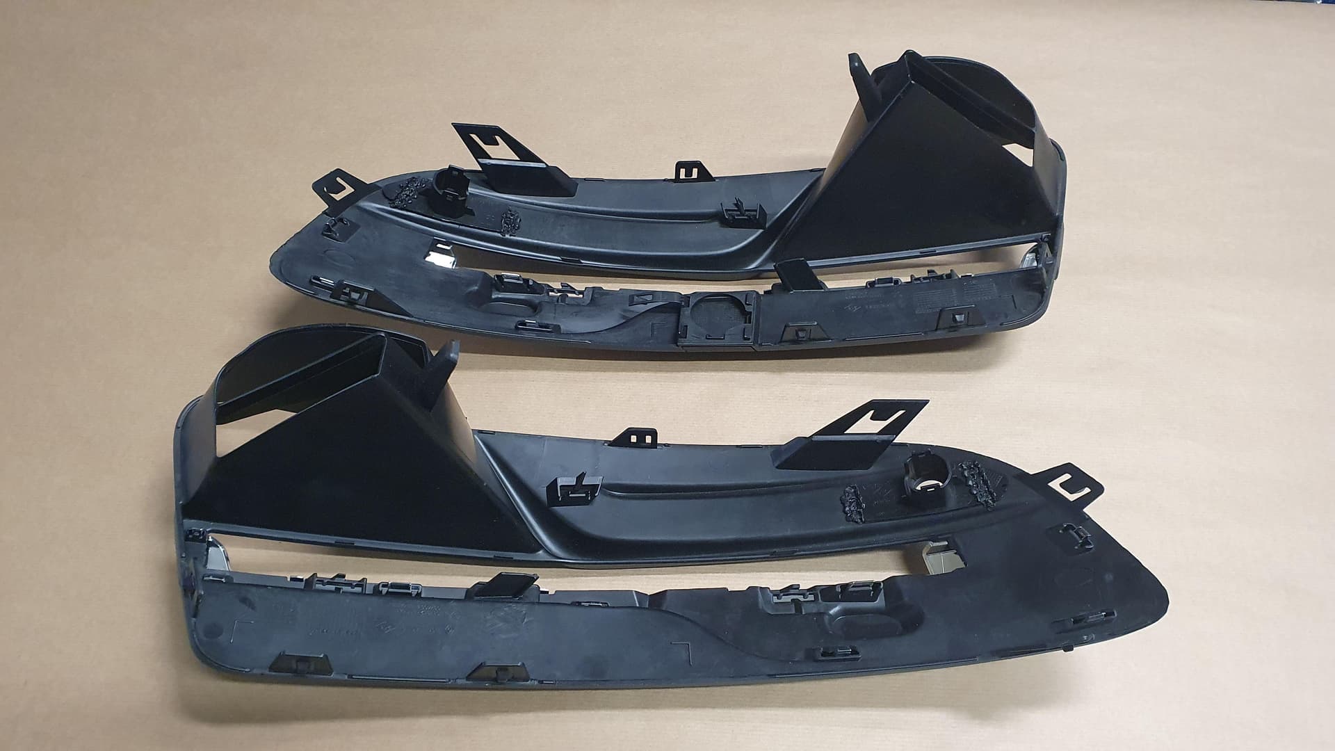 Stötfångargrill - Renault Laguna III Kpl, Fram från Autofrance - bild 3