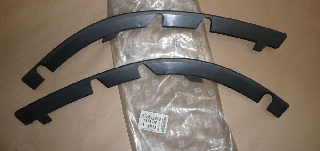 Stötfångarlist - Citroën Xsara Picasso, Fram från Autofrance