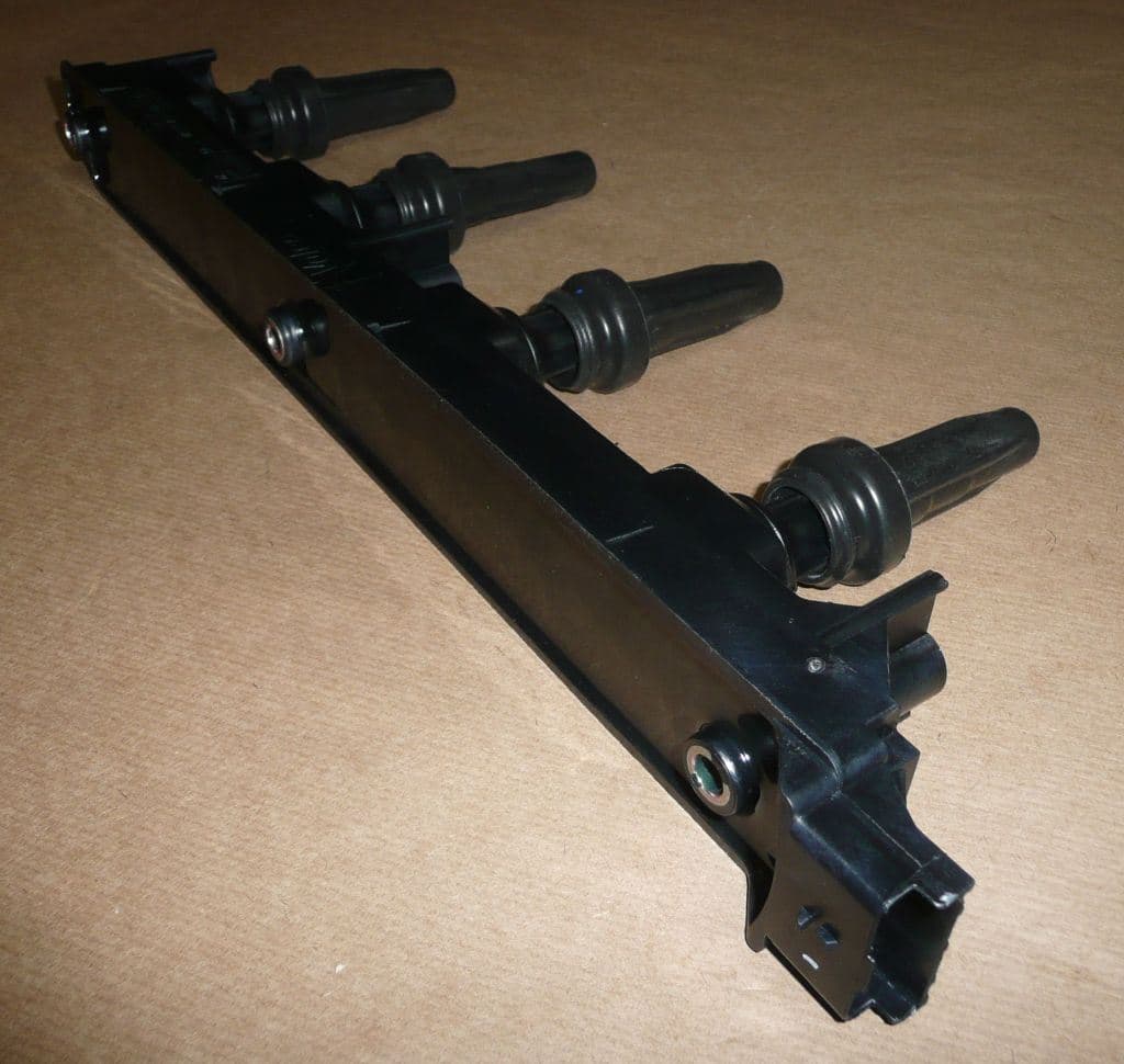 Tändspole - Citroën C4/C5/P307/407/807 2.0 16V från Autofrance - bild 4